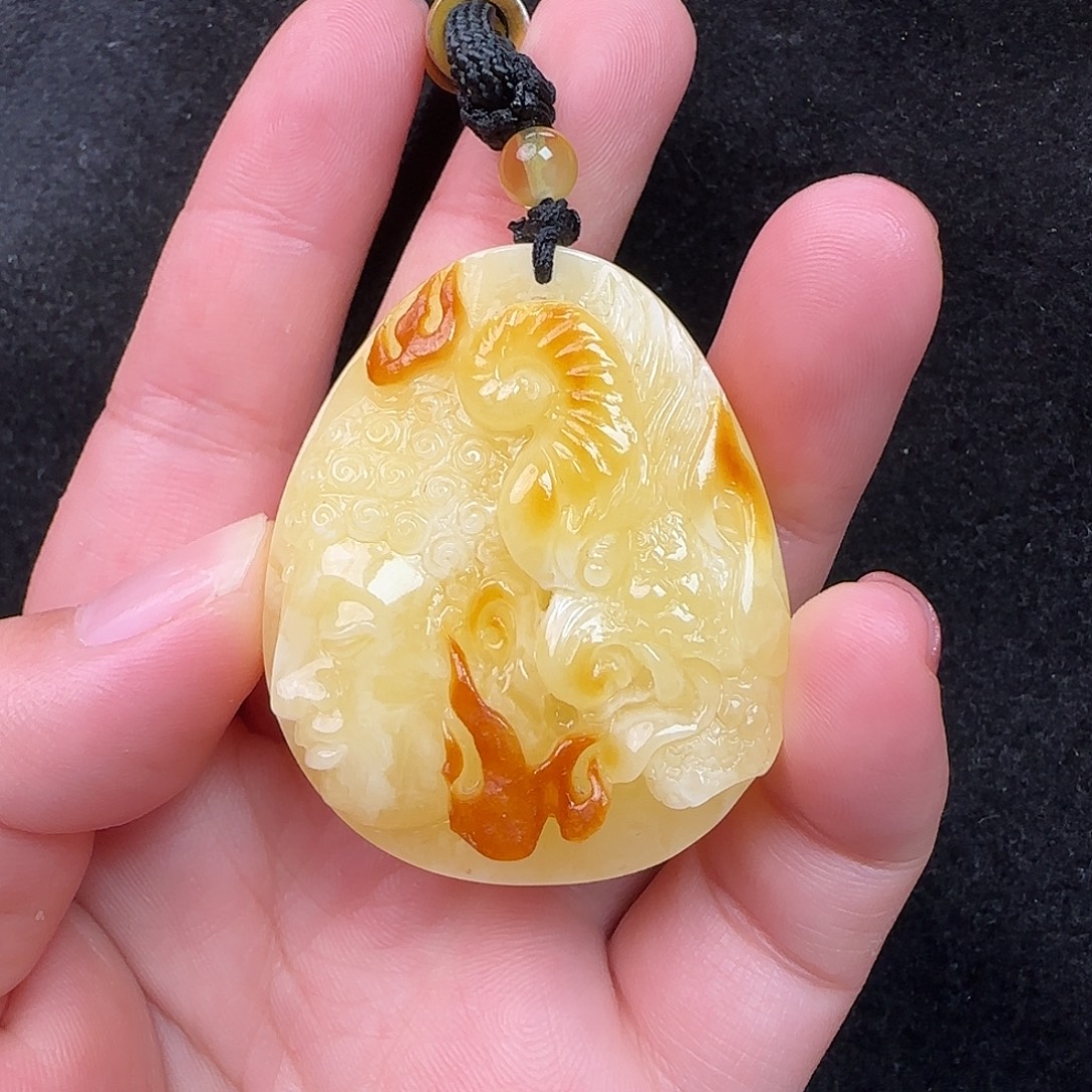 蜜蜡未镶嵌珠宝奇石