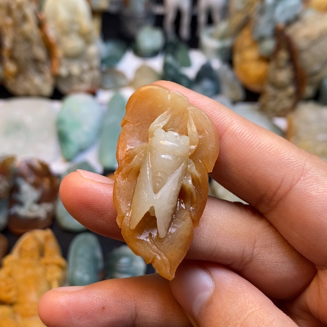 定制翡翠未镶嵌特色6