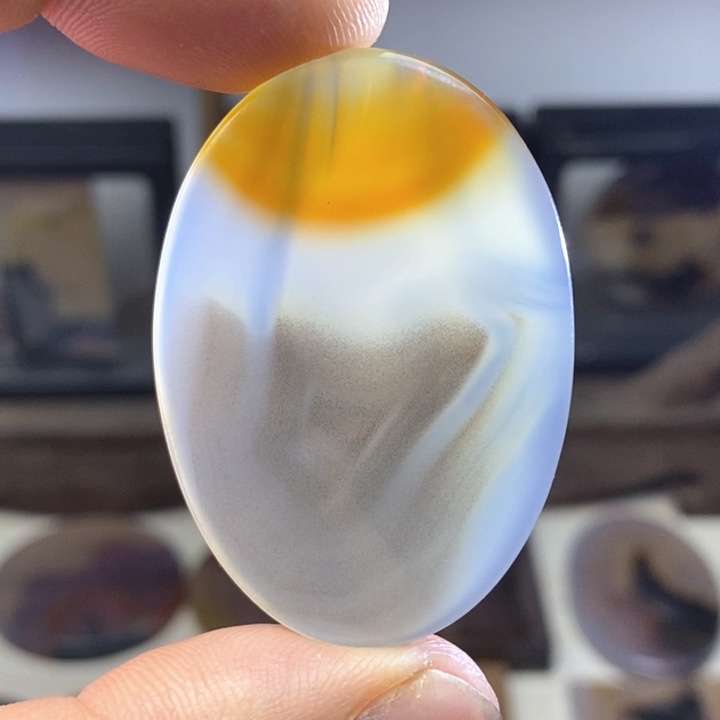 玛瑙/玉髓颈饰未镶嵌