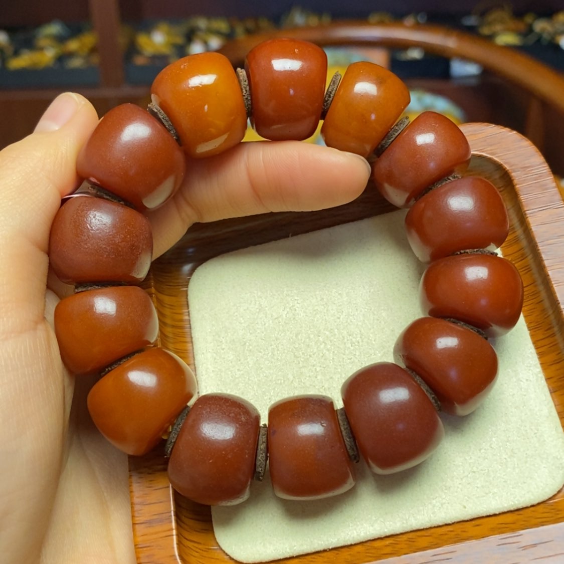 【闪购商品】蜜蜡手链未镶嵌手串