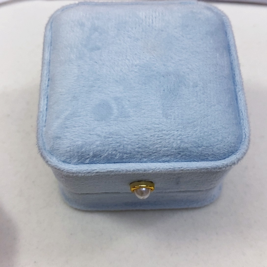 淡水珍珠耳饰未镶嵌