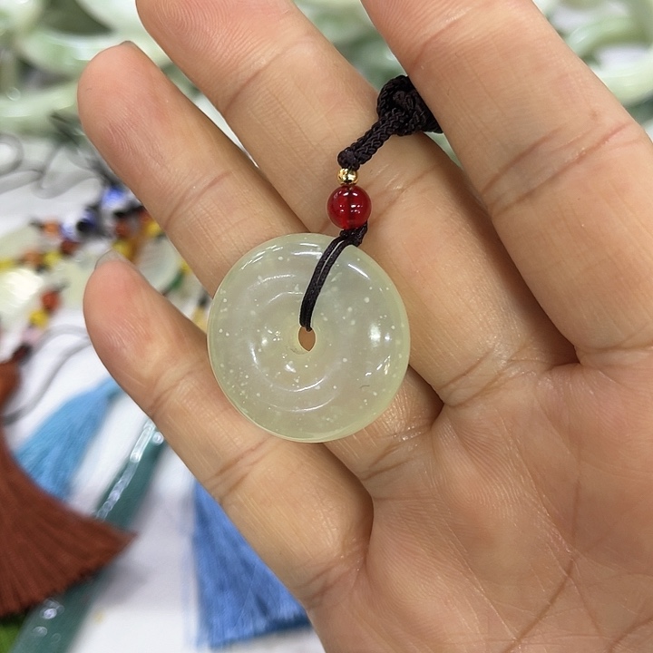 蛇纹石玉珠宝奇石合金