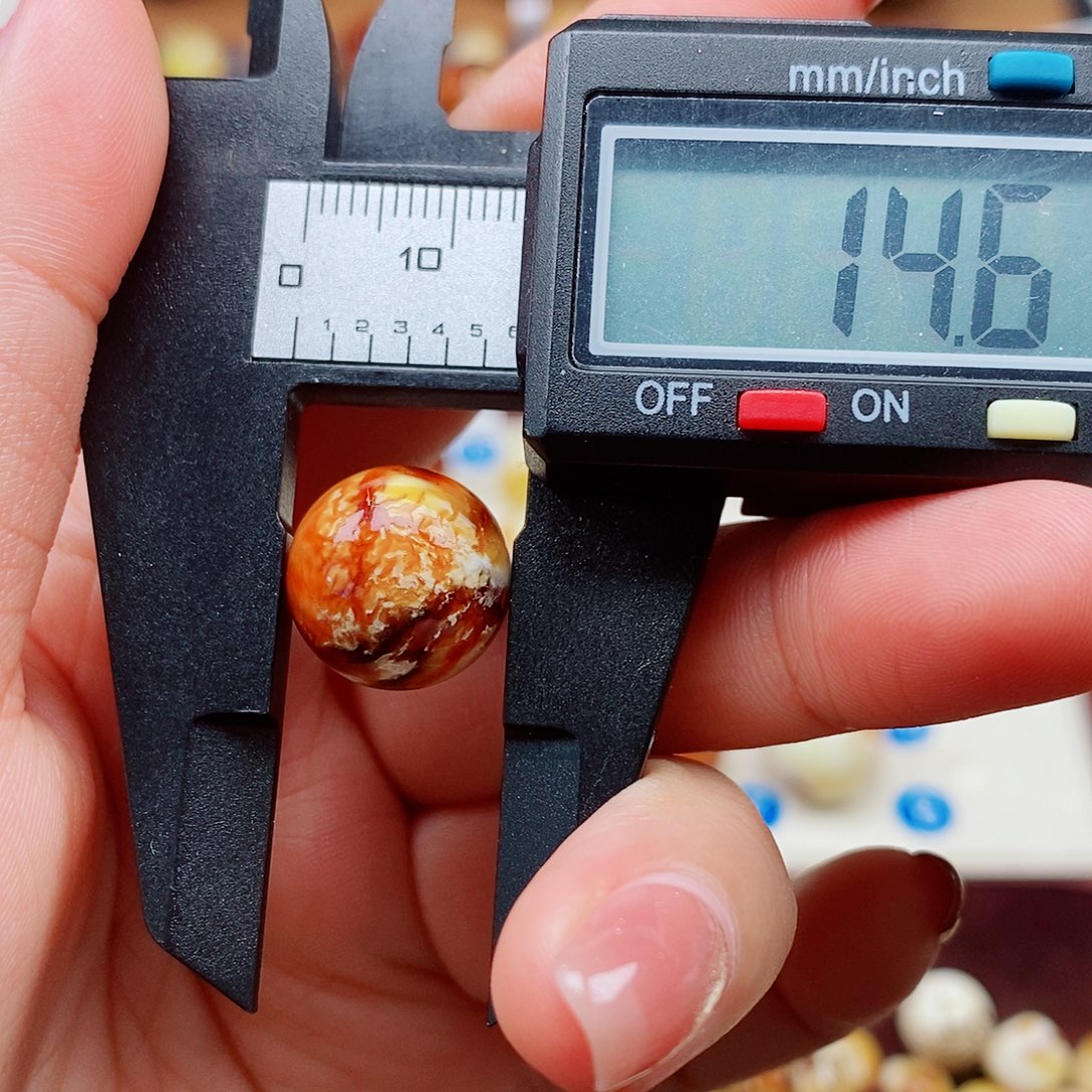 琥珀未镶嵌裸石蜜蜡