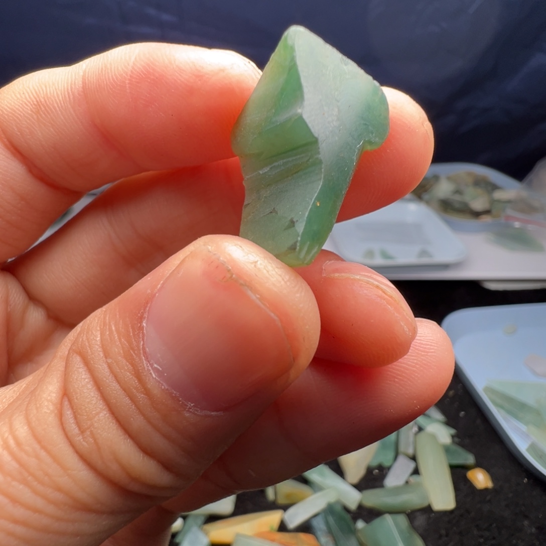 翡翠裸石缅甸翡翠A货