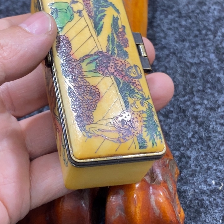 滴血莲花菩提吊坠