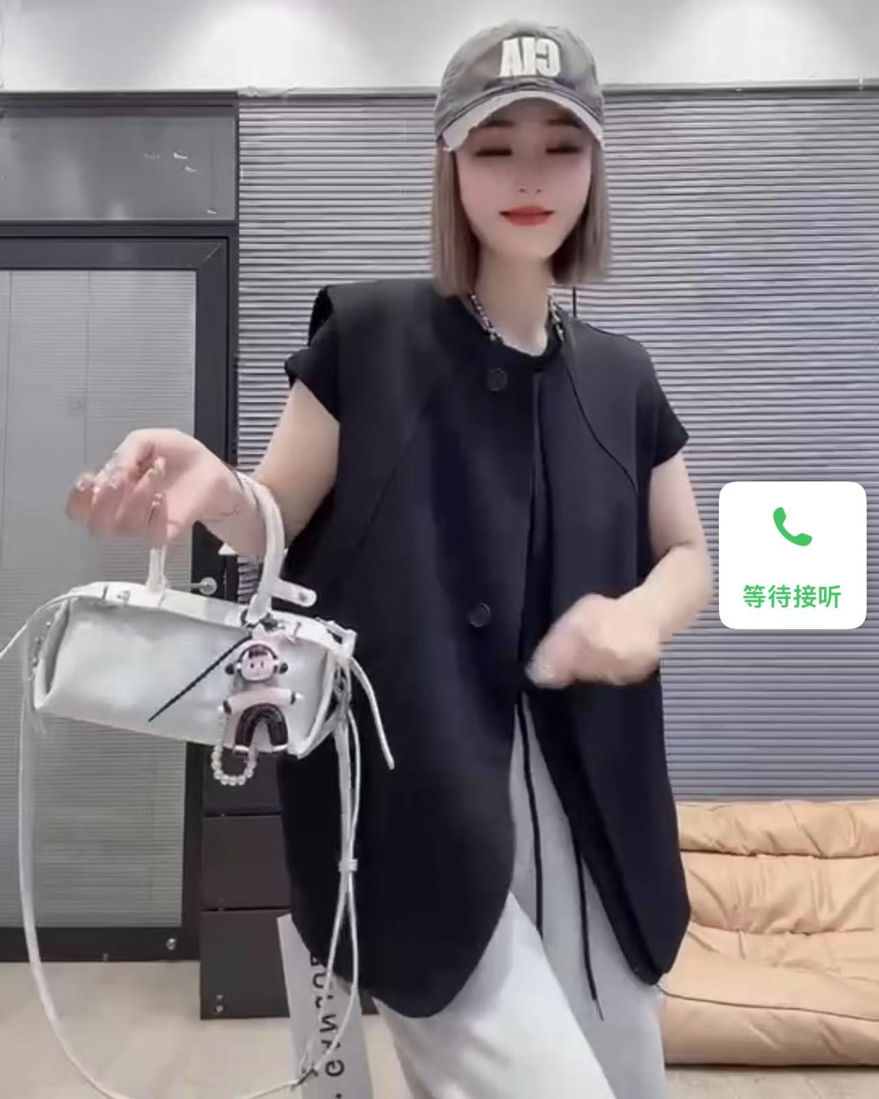 [Wang范范】时尚洋气百搭设计款西装马甲88250