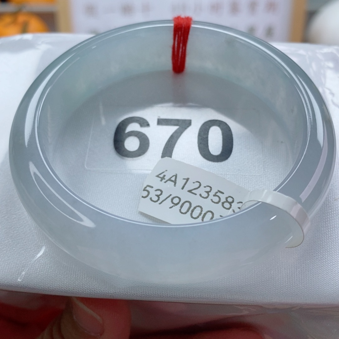 翡翠手镯未镶嵌天然A货翡翠