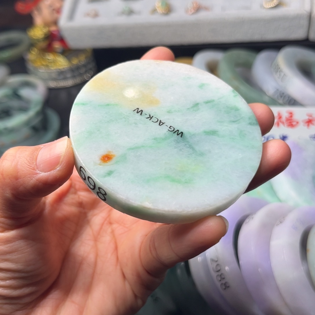 定制翡翠手镯未镶嵌