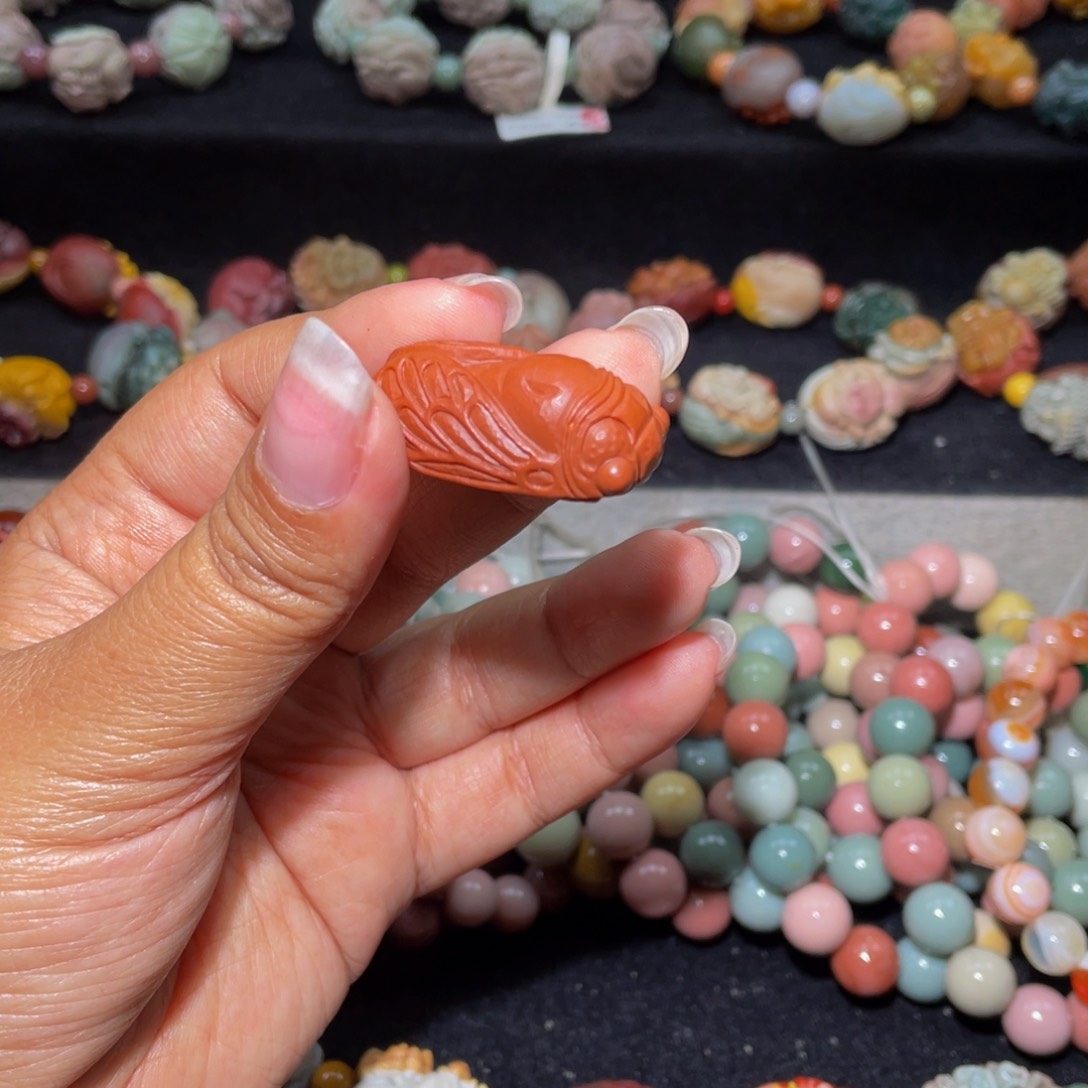 石英质玉未镶嵌手链