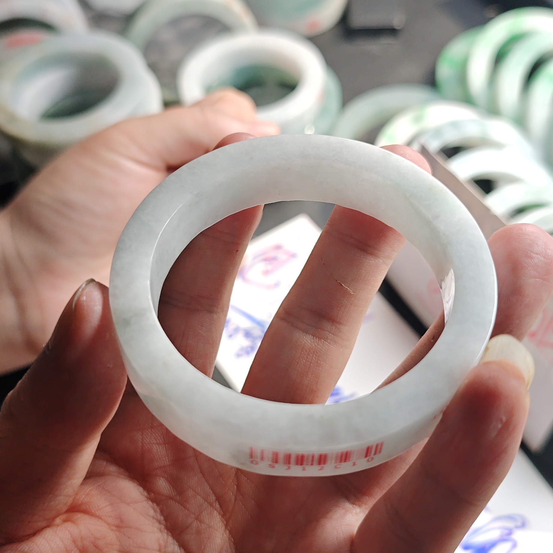 缅甸天然A货手镯定制