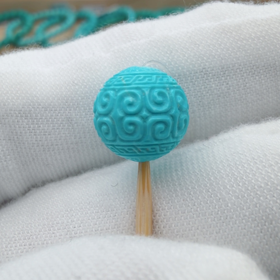 绿松石18K金镶嵌珠宝奇石