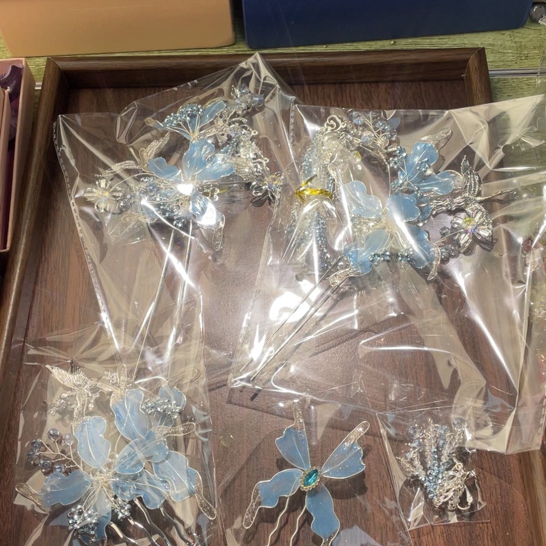 混合材质新娘头饰默认微瑕不退换