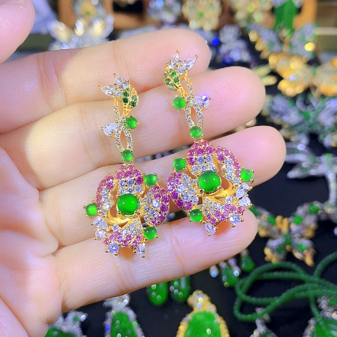 颈饰银S925镶嵌翡翠