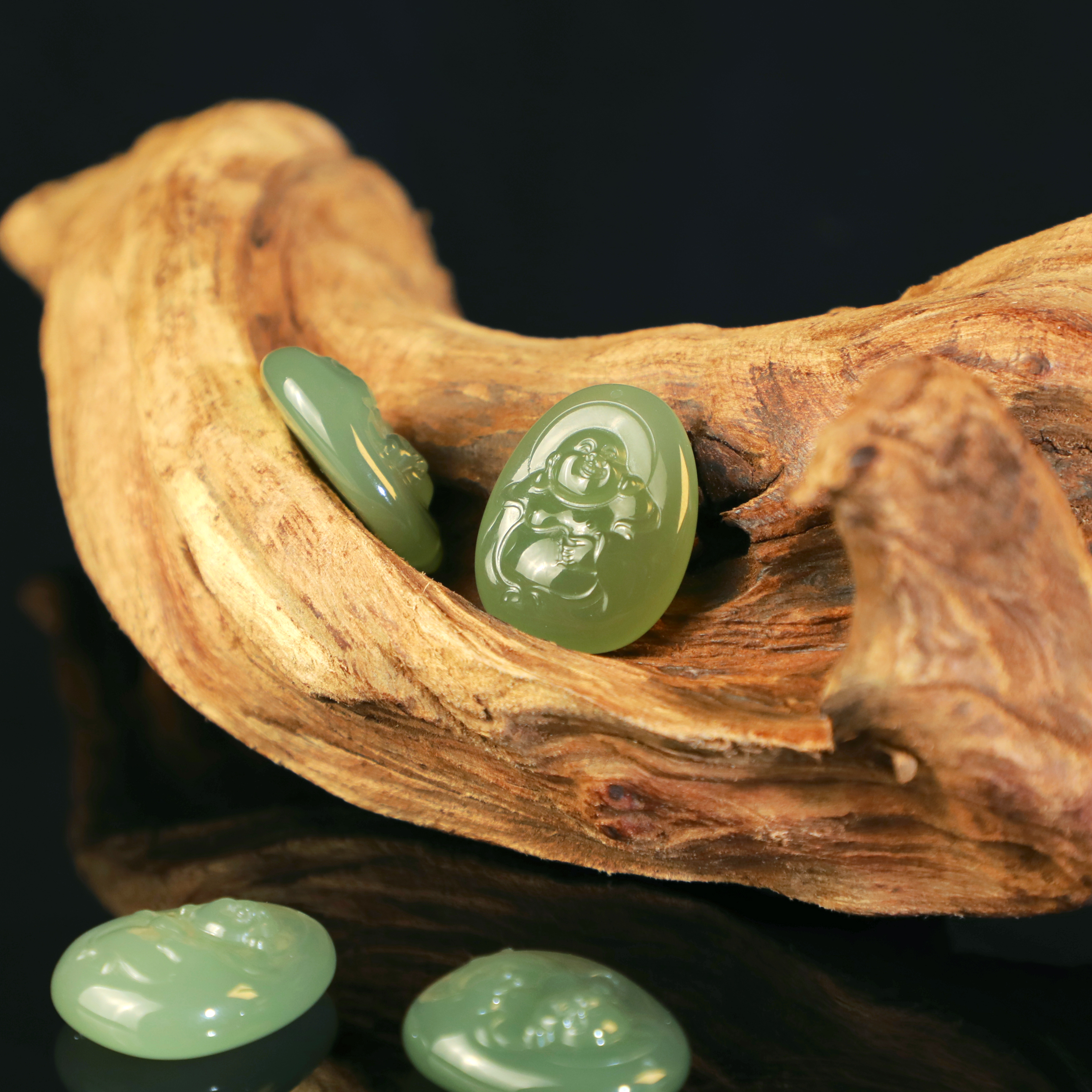 和田玉晴水碧青佛公 BQ-F2A2227X 多样性发一