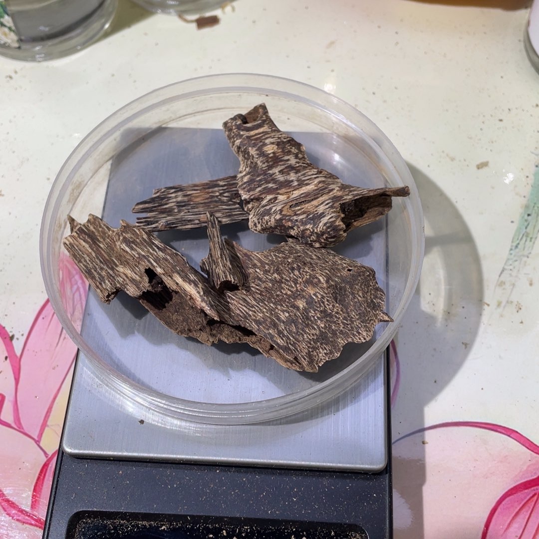 沉香碎屑沉香7.34克海南尖峰岭不退