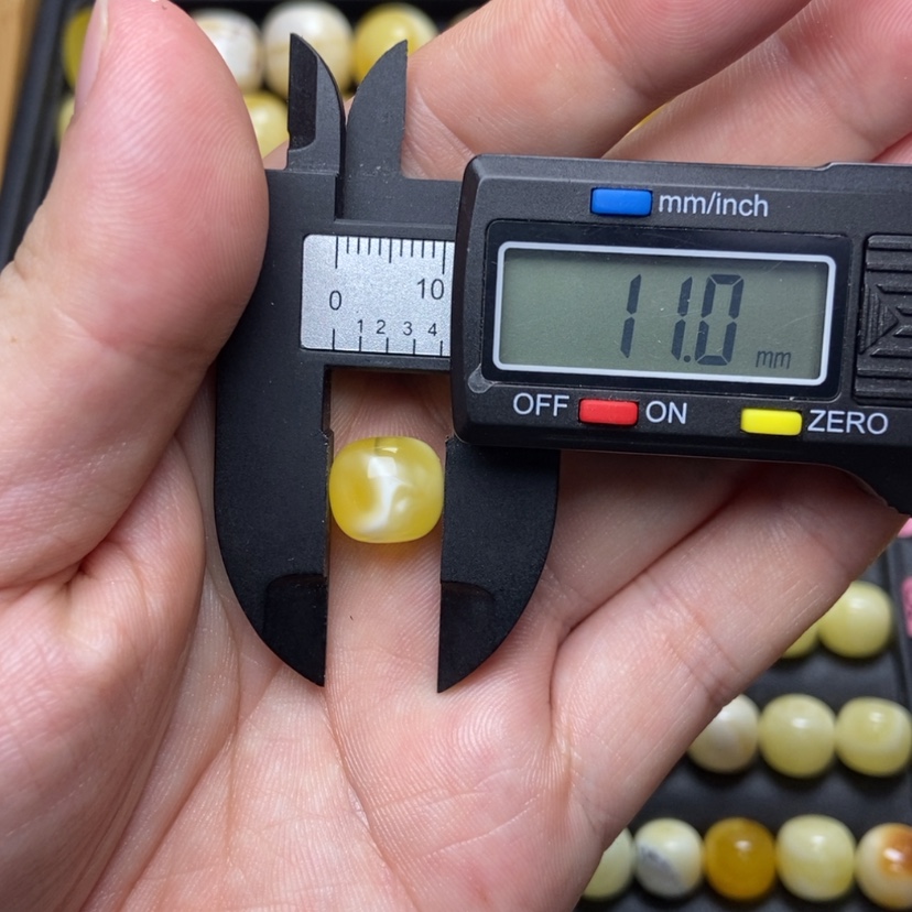 【闪购商品】裸石琥珀未镶嵌
