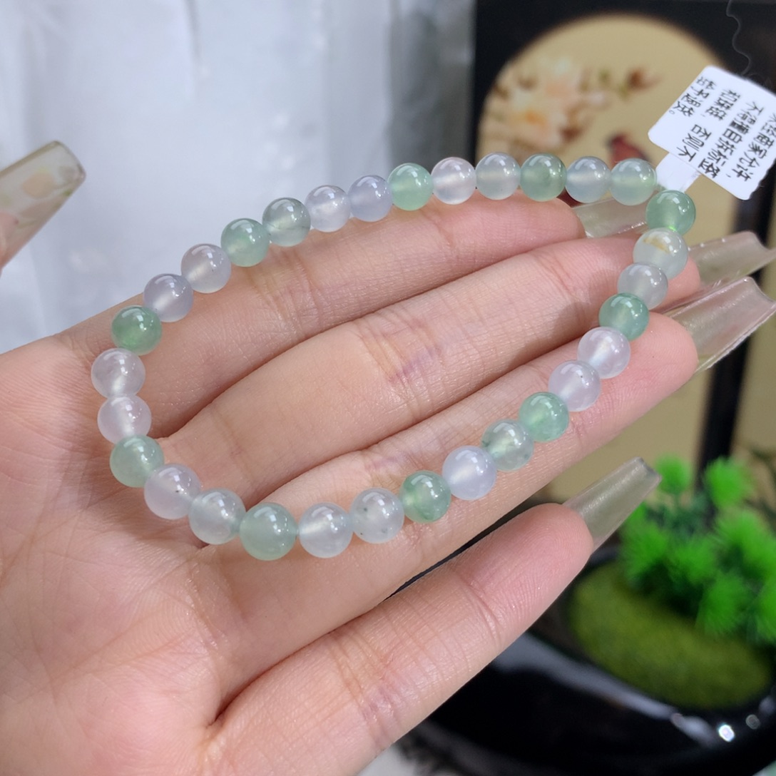 翡翠手链未镶嵌卡5.8冰种马卡龙