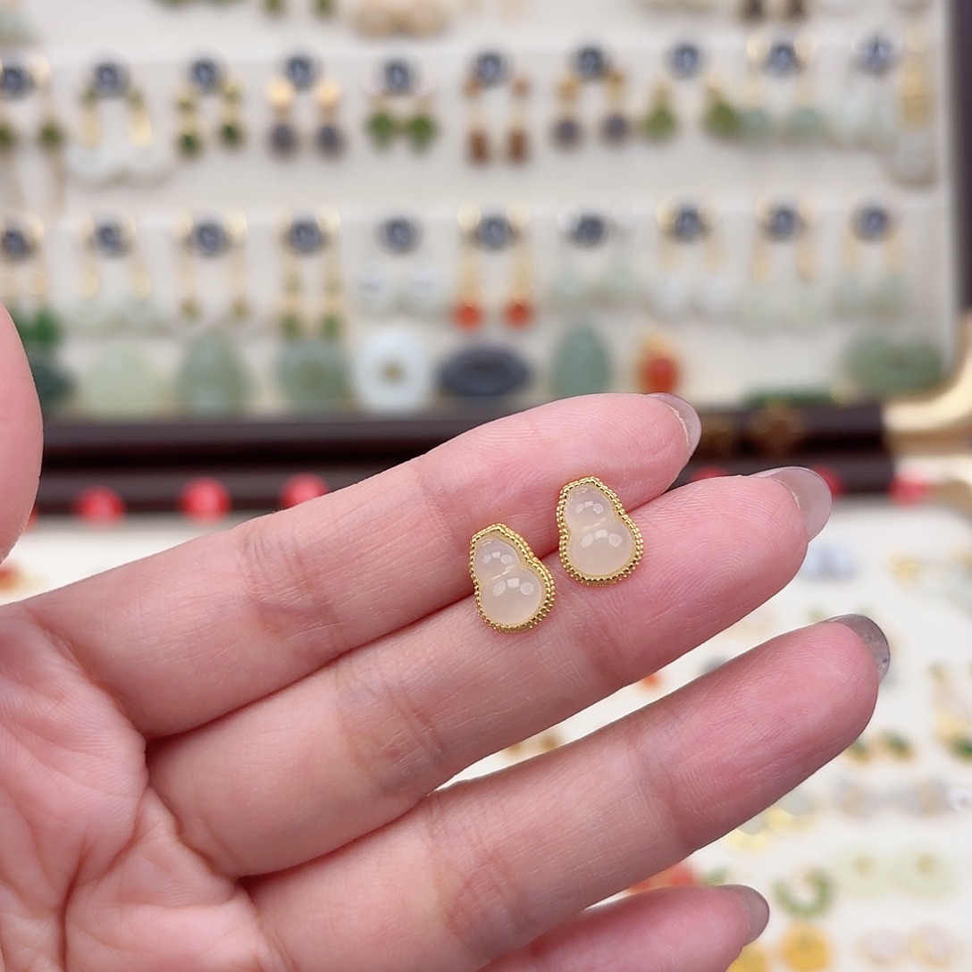 银S925镶嵌和田玉耳饰