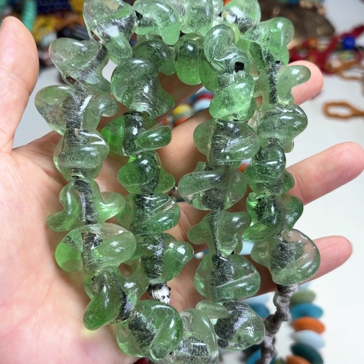 颈饰琉璃琉璃琉璃