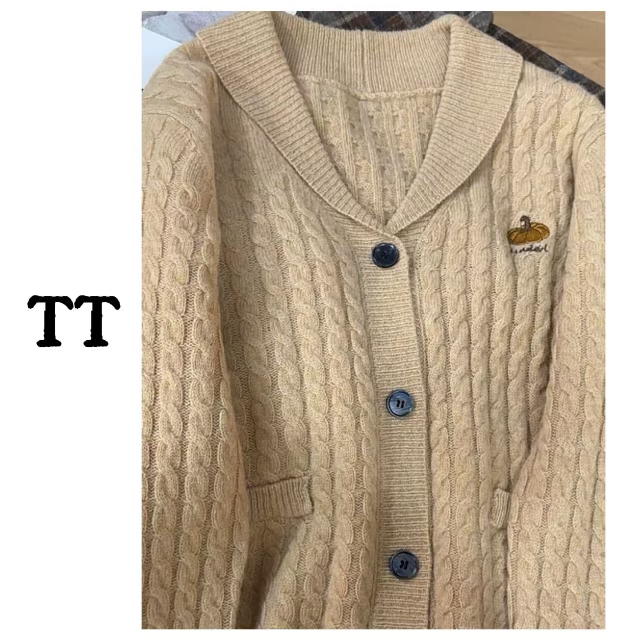 【梵高的南瓜】韩系新款麻花纹翻领羊毛针织开衫女秋冬外套～6823