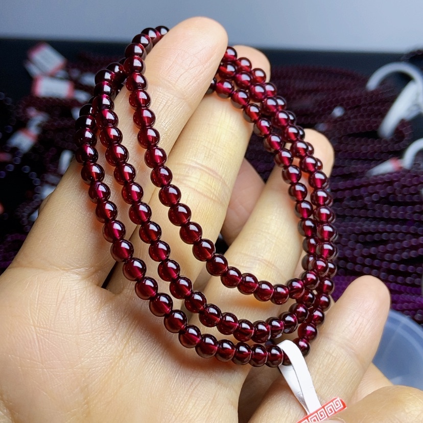 【闪购商品】石榴石手链未镶嵌4.5