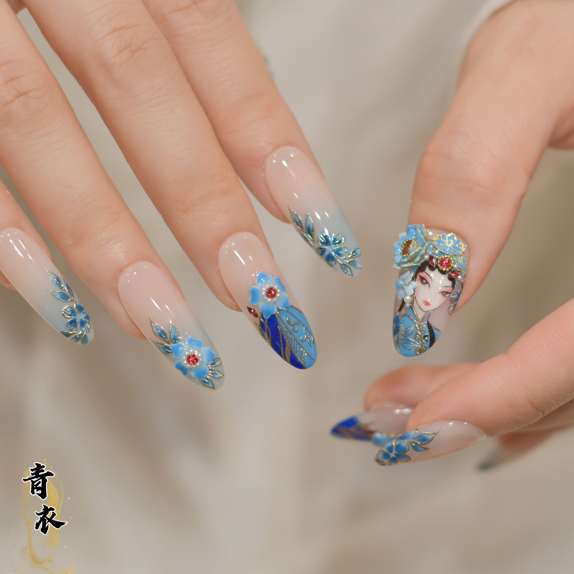 手绘痛甲@【青衣】寇丝妮 纯手工穿戴式美甲