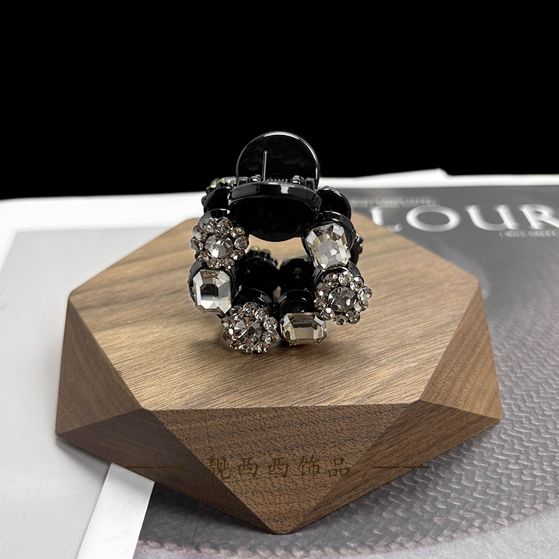 【LXX靓西西】249抓夹3.9厘米时尚精致半扎发抓夹