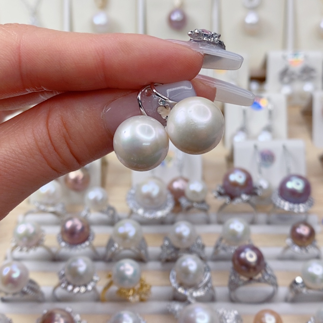 淡水珍珠耳饰合金