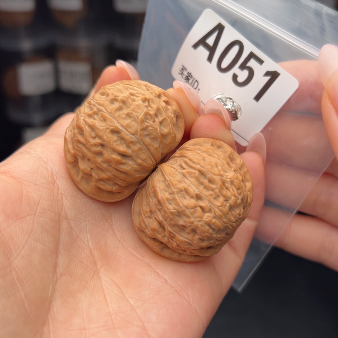 文玩核桃吊坠铁锤40全品