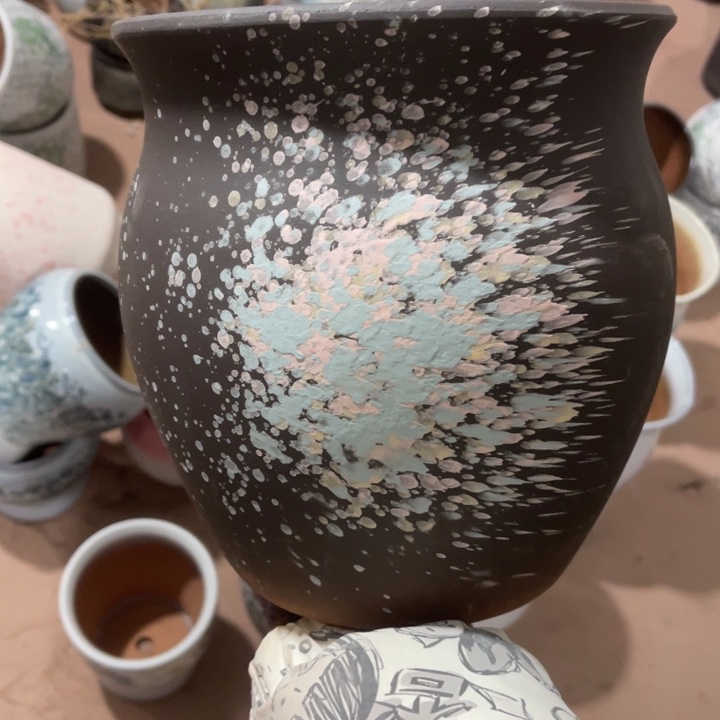 花盆紫砂口径22高度23一只小瑕疵