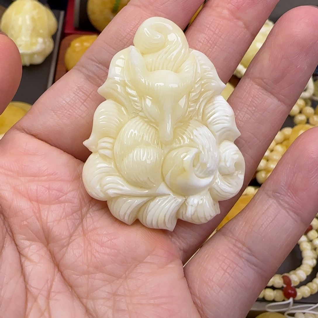 蜜蜡颈饰未镶嵌天然蜜蜡