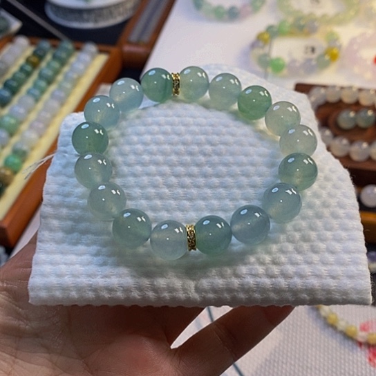 定制翡翠未镶嵌翡翠.