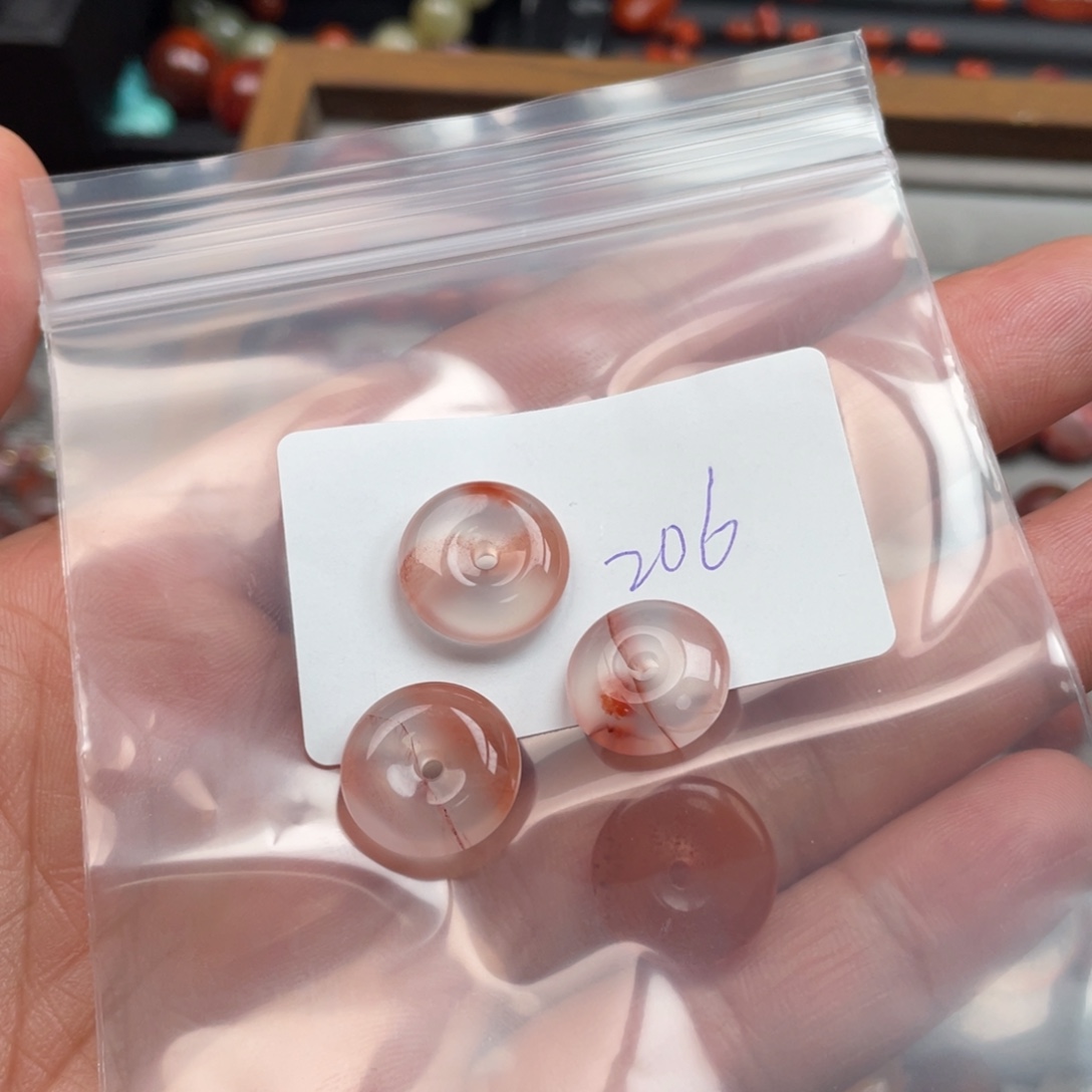 南红玛瑙未镶嵌原矿