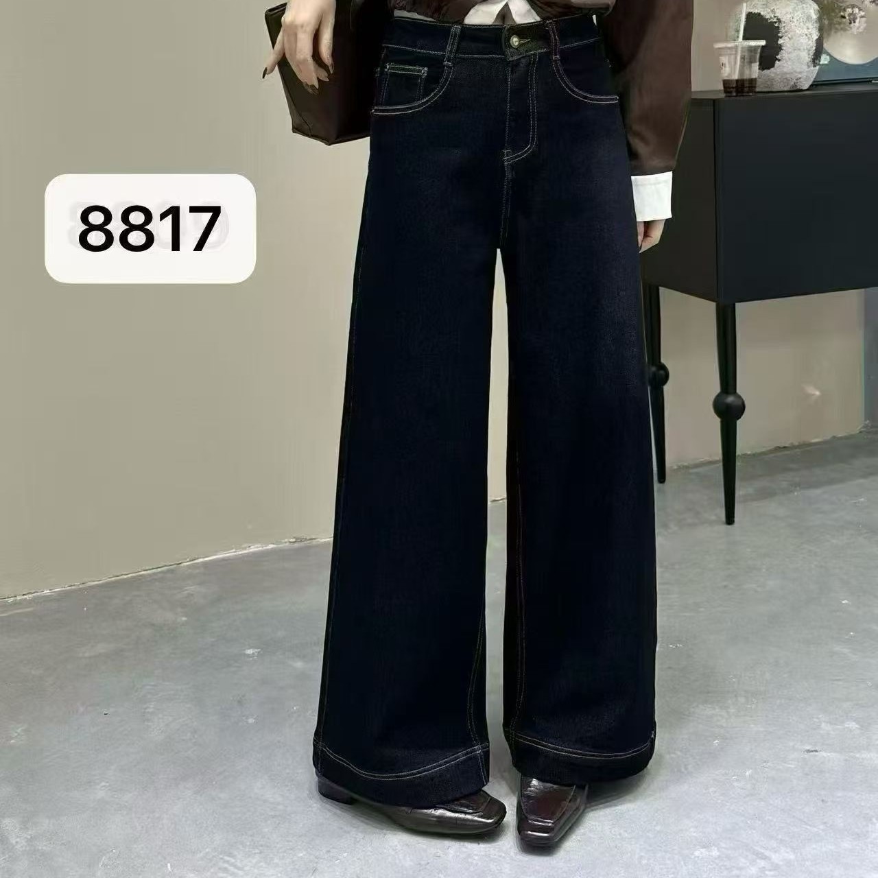 薇莎8817【现货】加绒黑金蓝显瘦百搭直筒阔腿牛仔裤女