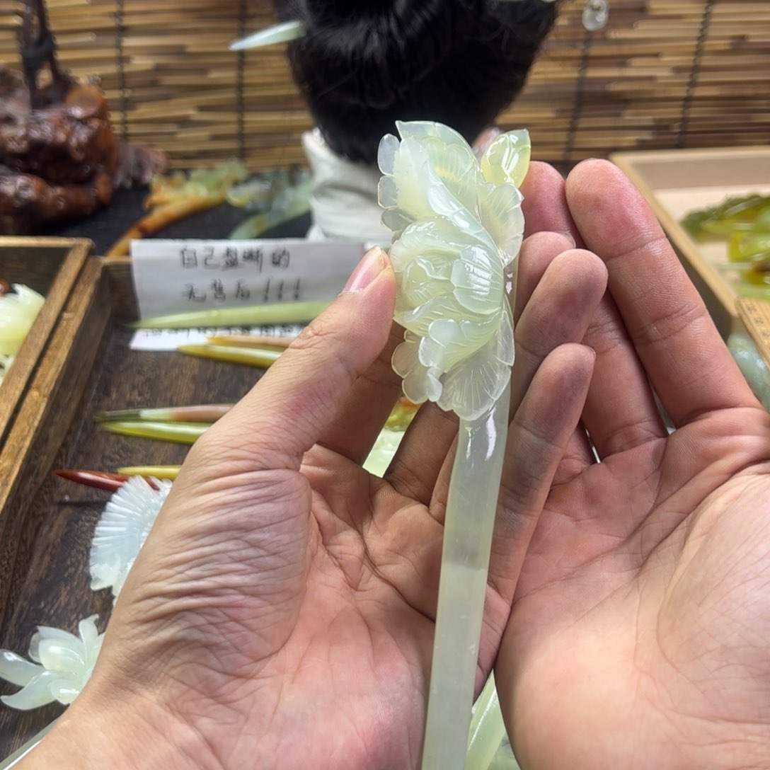 蛇纹石玉发簪未镶嵌