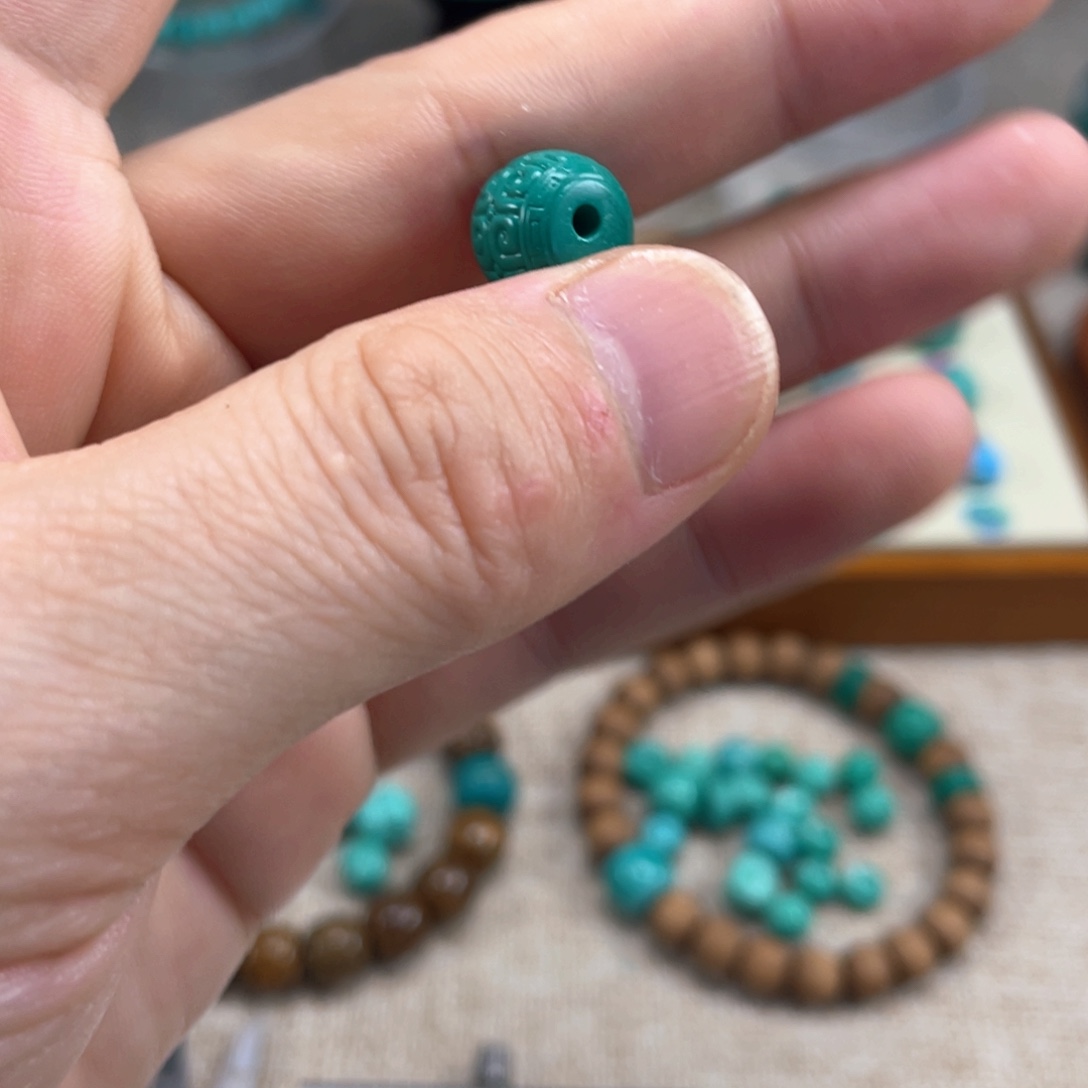 *****原生态湖北矿小配饰，直径11