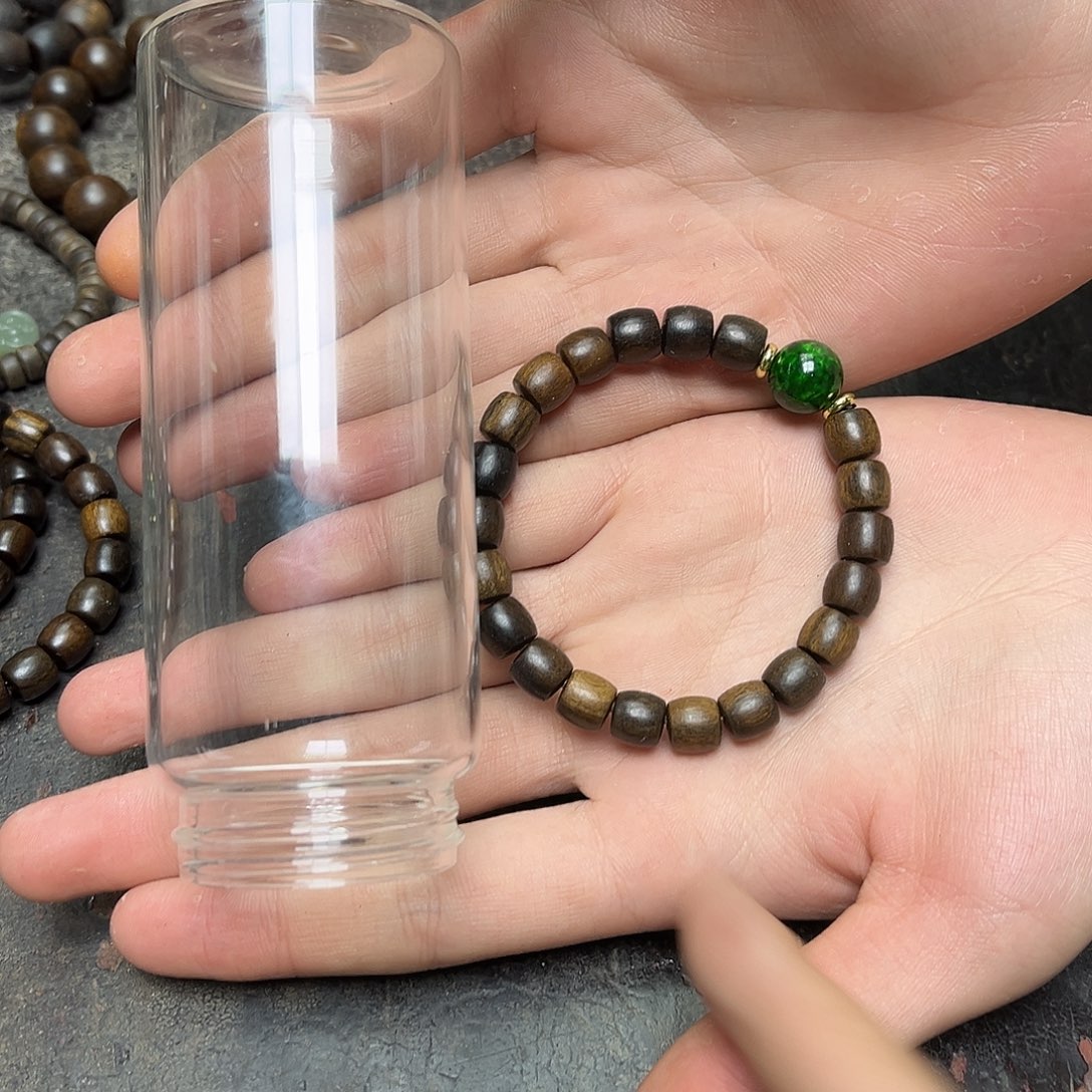 大叶紫檀（黑酸枝木类）