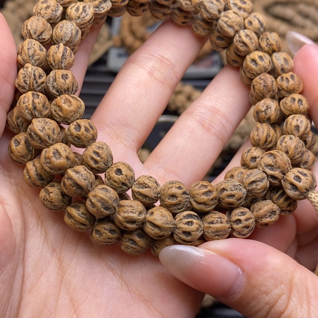 柏香籽/百香籽吊坠特*