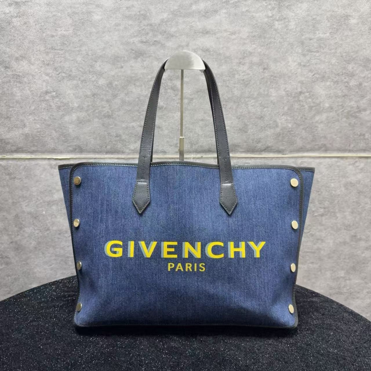 95新 Givenchy/纪梵希 乱乱子中古/女士/单肩包/116255