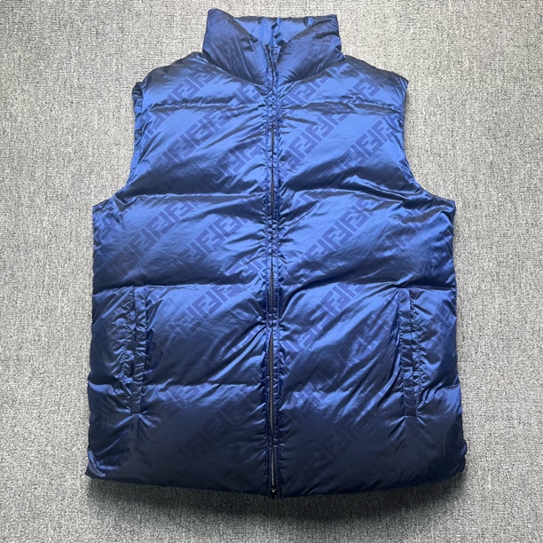 99新 FENDI/芬迪 Fendi 条纹满印双面穿羽绒马甲/54码/99新/12288