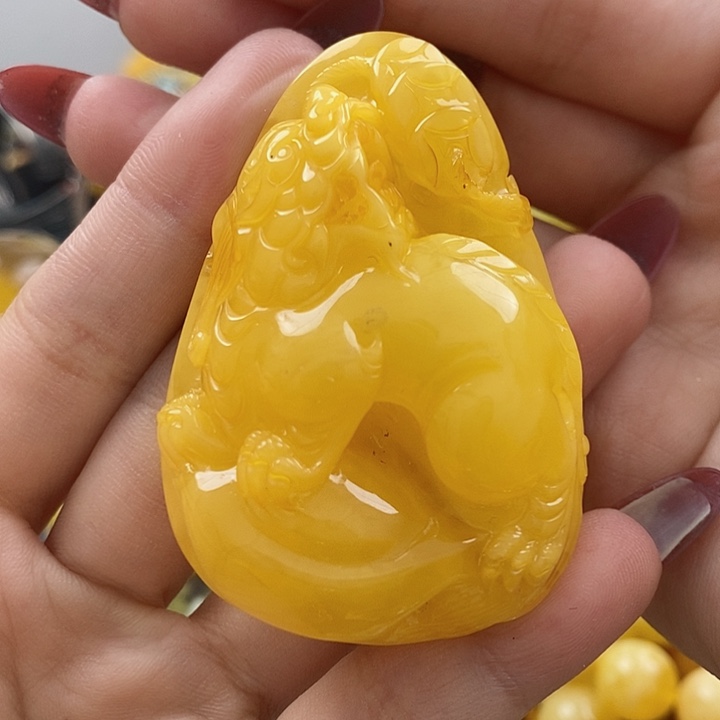 琥珀颈饰未镶嵌吊坠