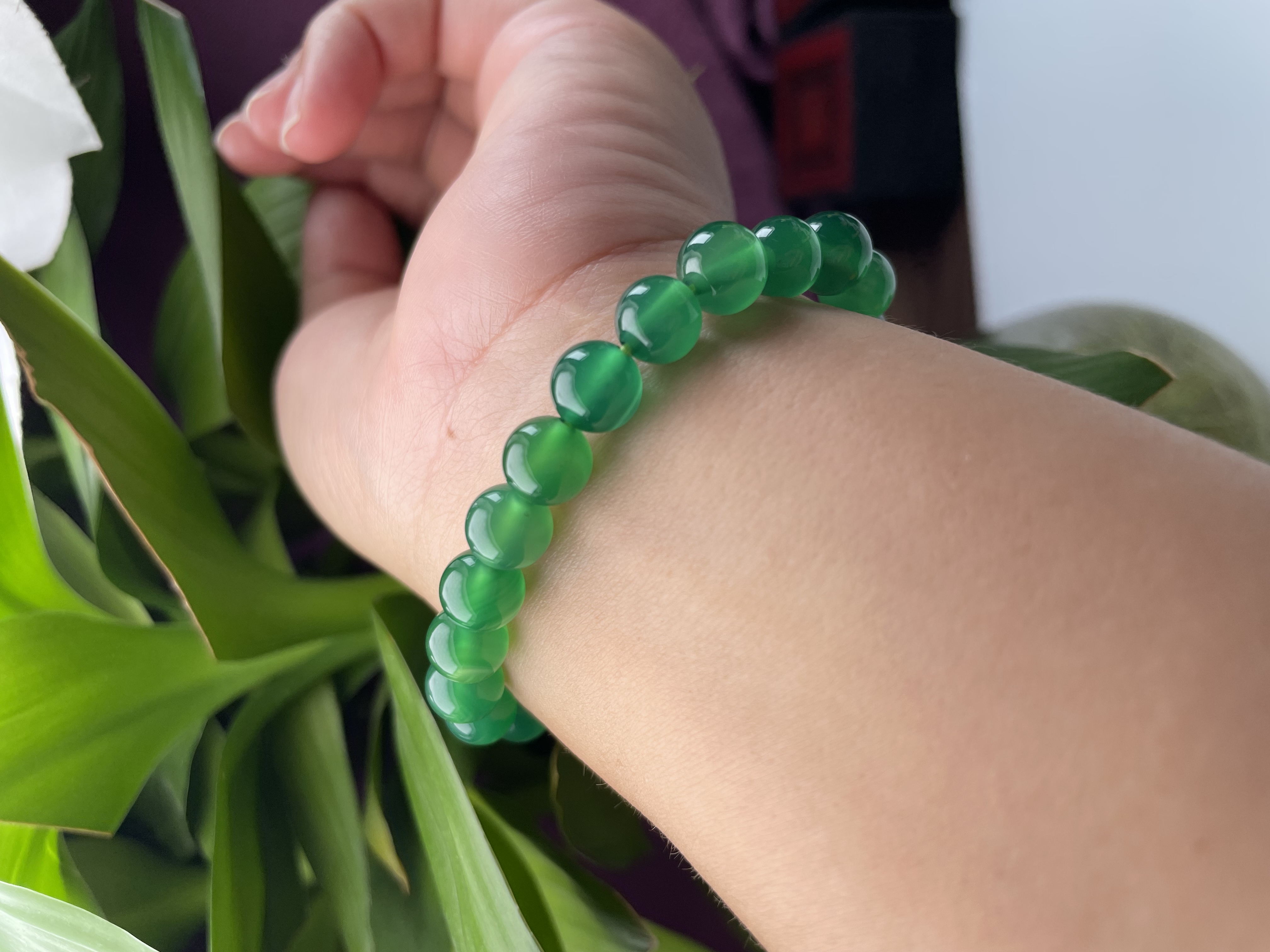 天然玉石手串女士佩戴时尚美观冰透玉石满绿