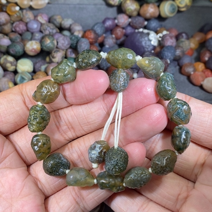 未镶嵌玛瑙/玉髓珠宝奇石