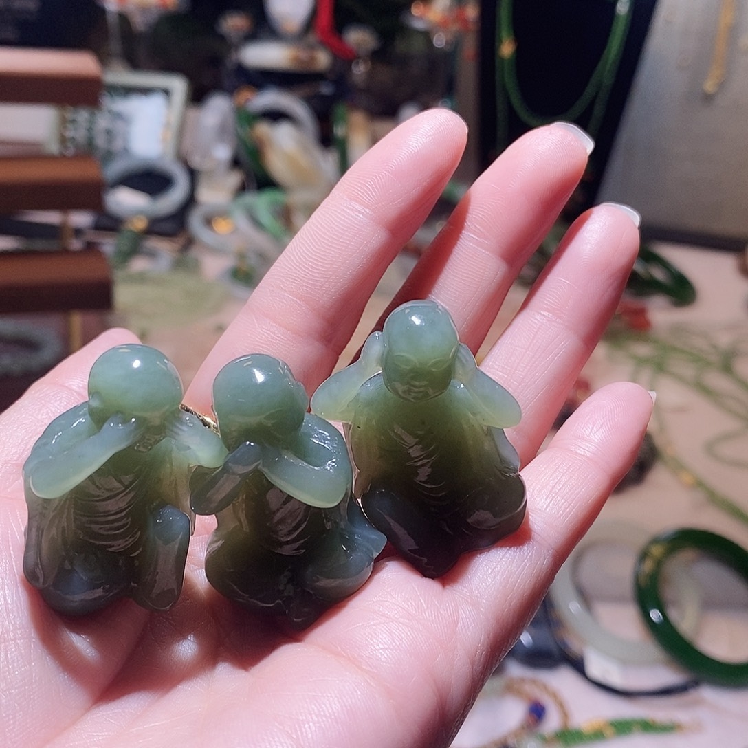 和田玉未镶嵌摆件