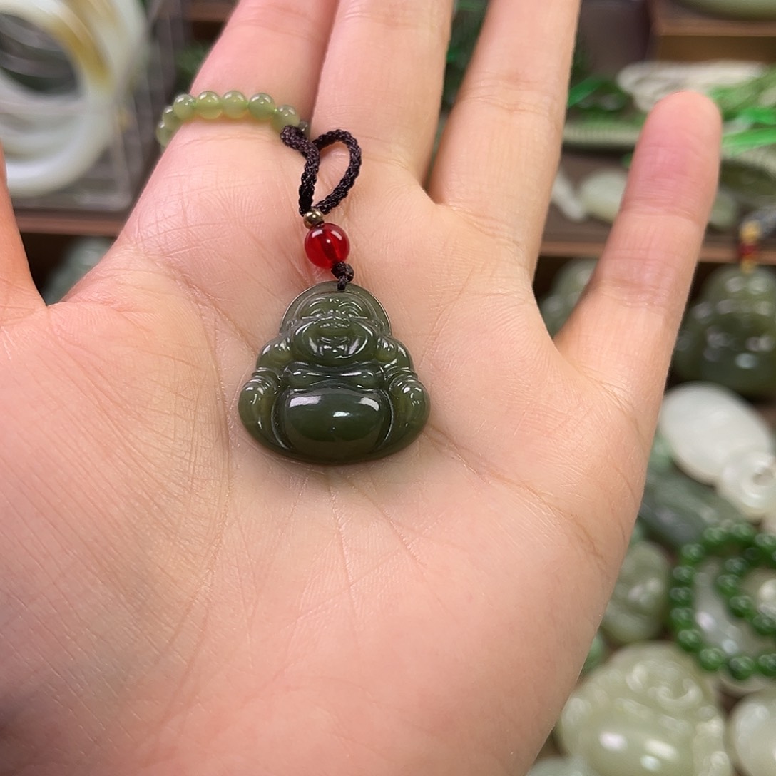 和田玉吊坠(赠链)未镶嵌筱**霏
