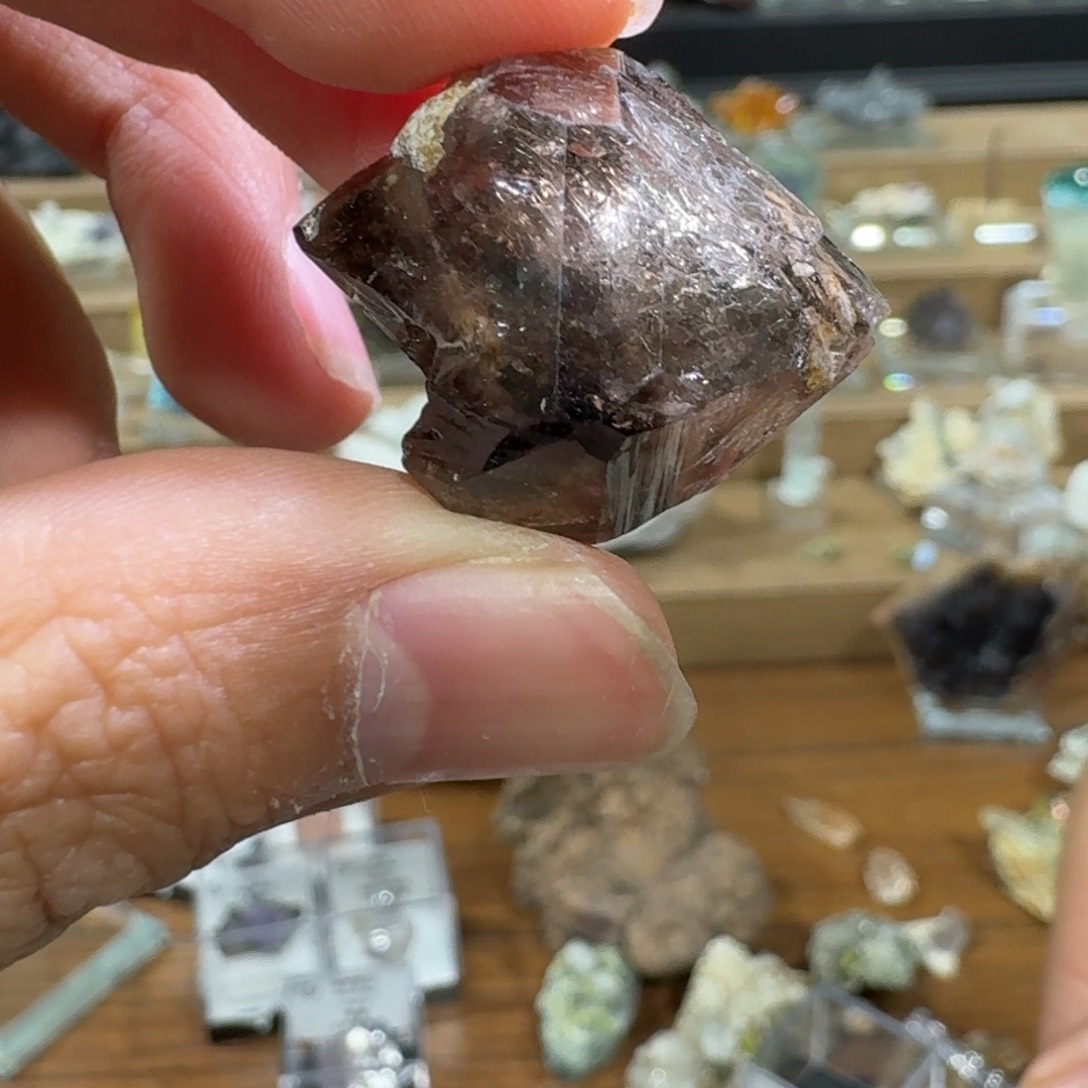 月下珠宝严选矿物