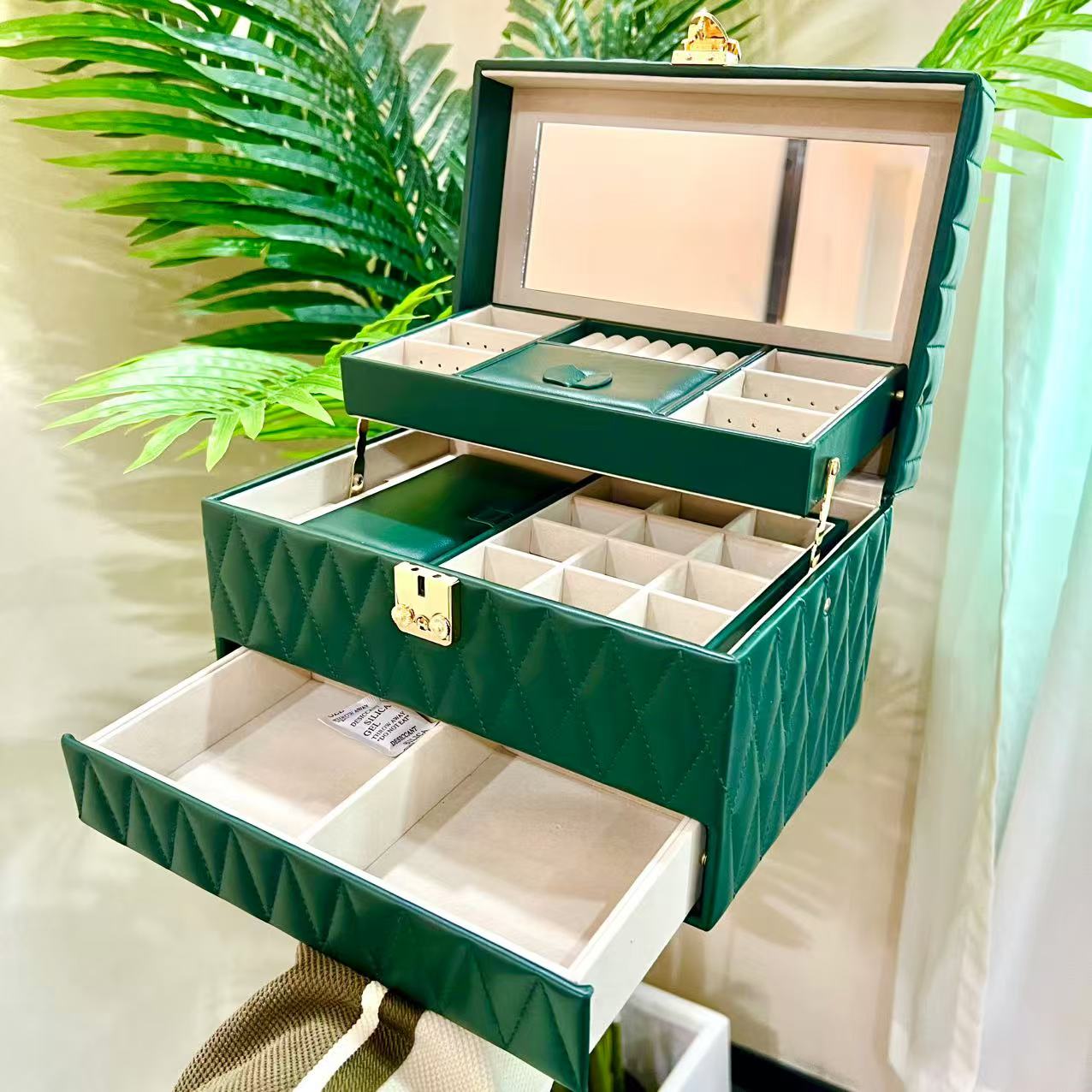 高档三层绿色首饰箱