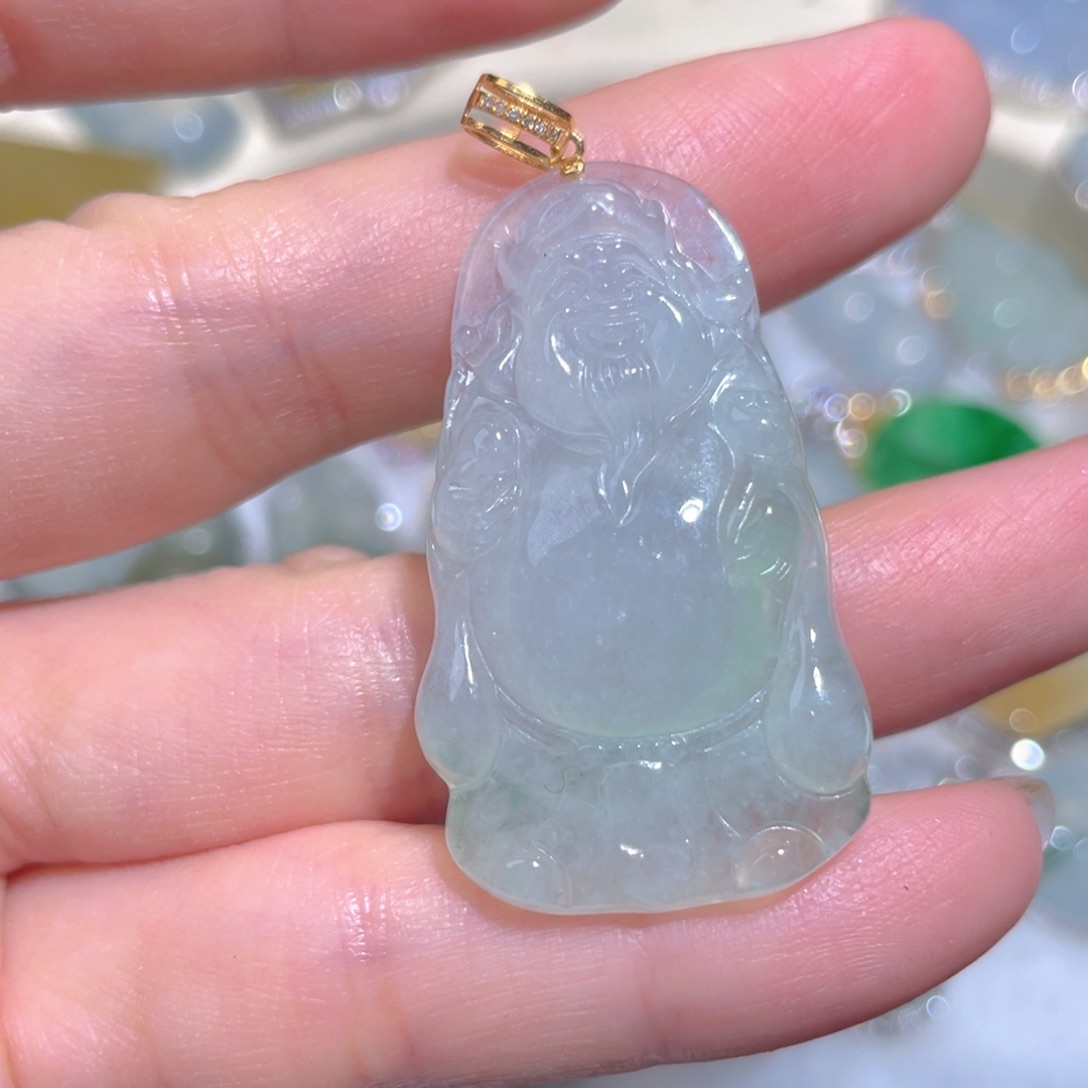 翡翠颈饰18K金镶嵌翡翠