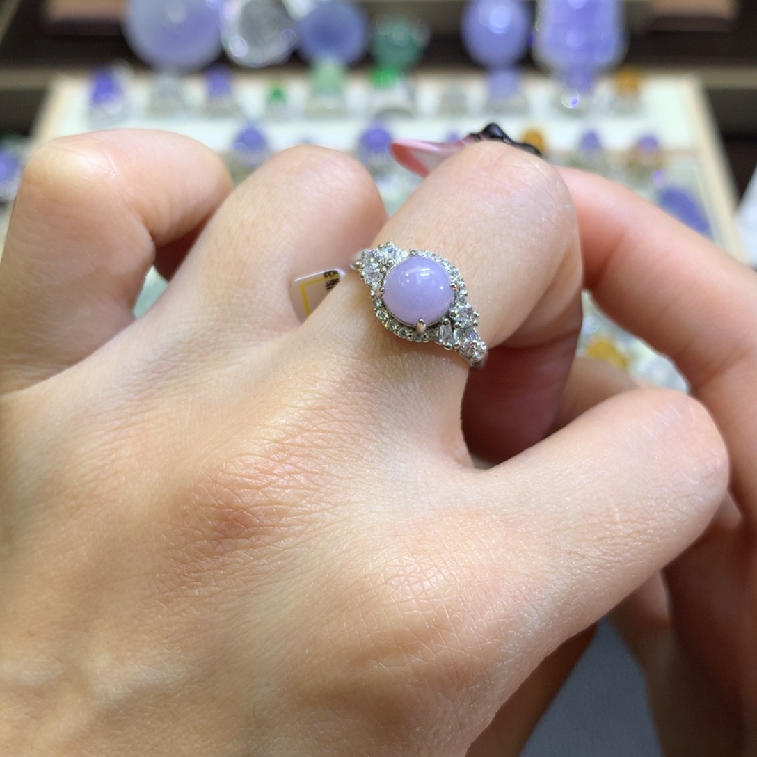 翡翠颈饰银S925镶嵌翡翠