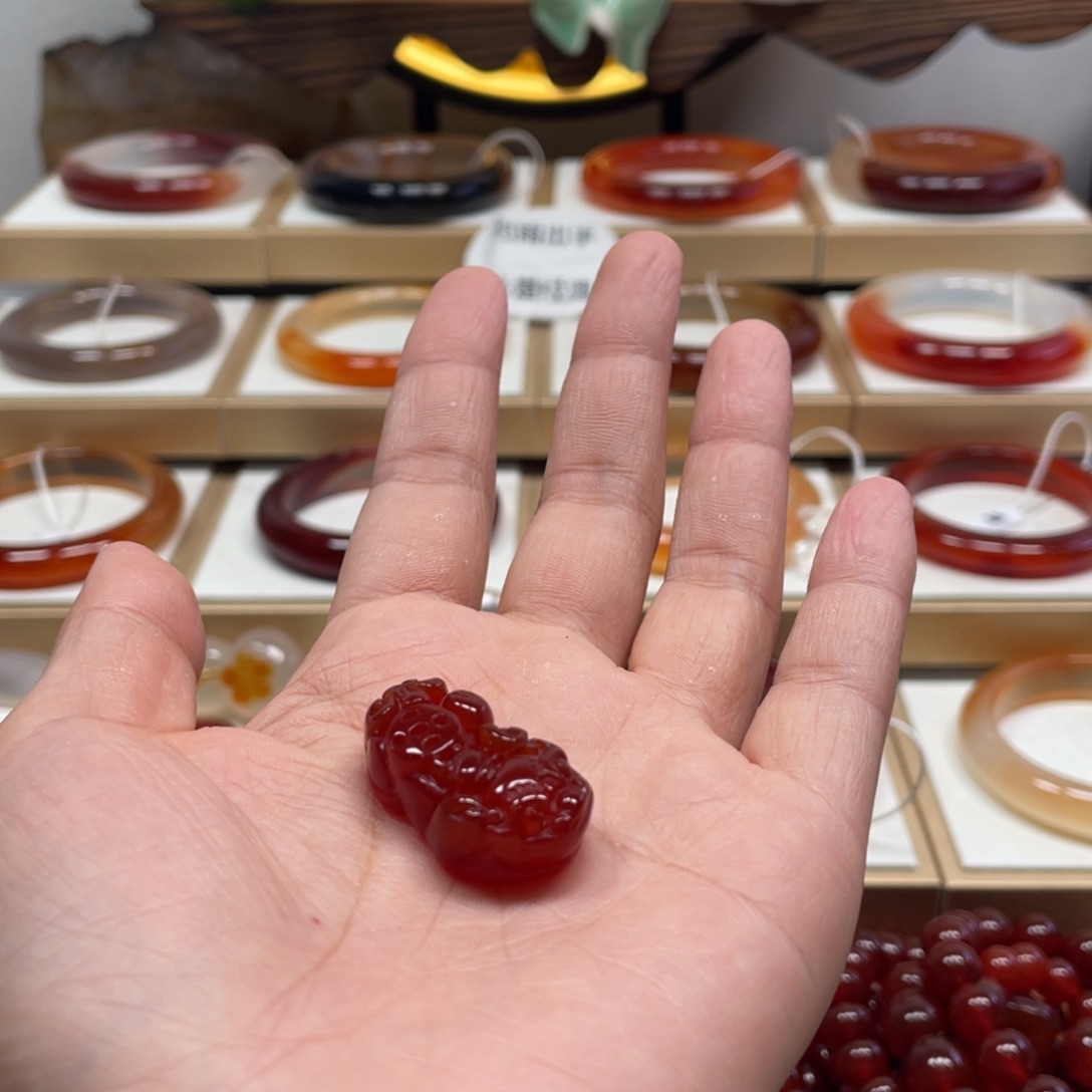 玛瑙/玉髓未镶嵌手镯